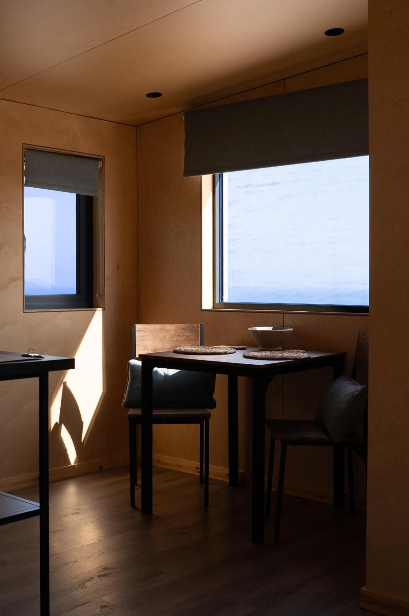Rustic Cabins, Sea Views From Rewilded Farm With Highland Cows St Andrews Exterior photo
